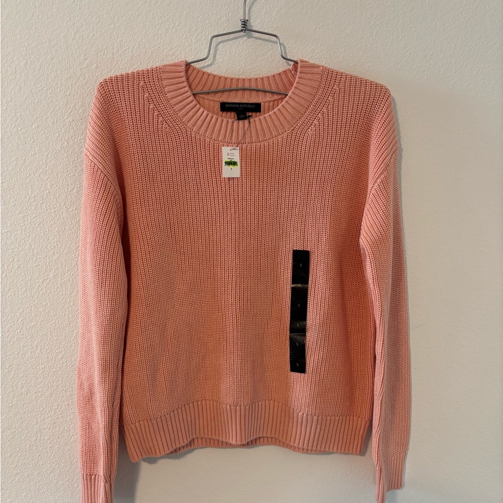 Banana Republic Factory Peach Crew Neck Sweater